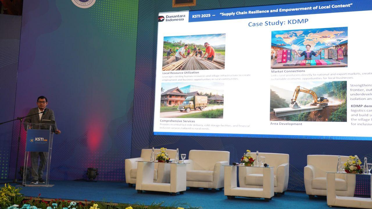 Direktur Operasi dan Digital Services Menjadi Pembicara di KSTI 2025. ITB Bandung, 9 Agustus 20254