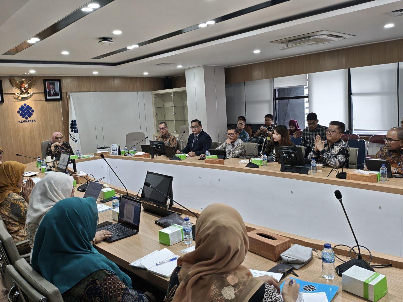 Rapat BOD PosIND bersama Dirjen Kemenaker, Jakarta 14 Agustus 20256