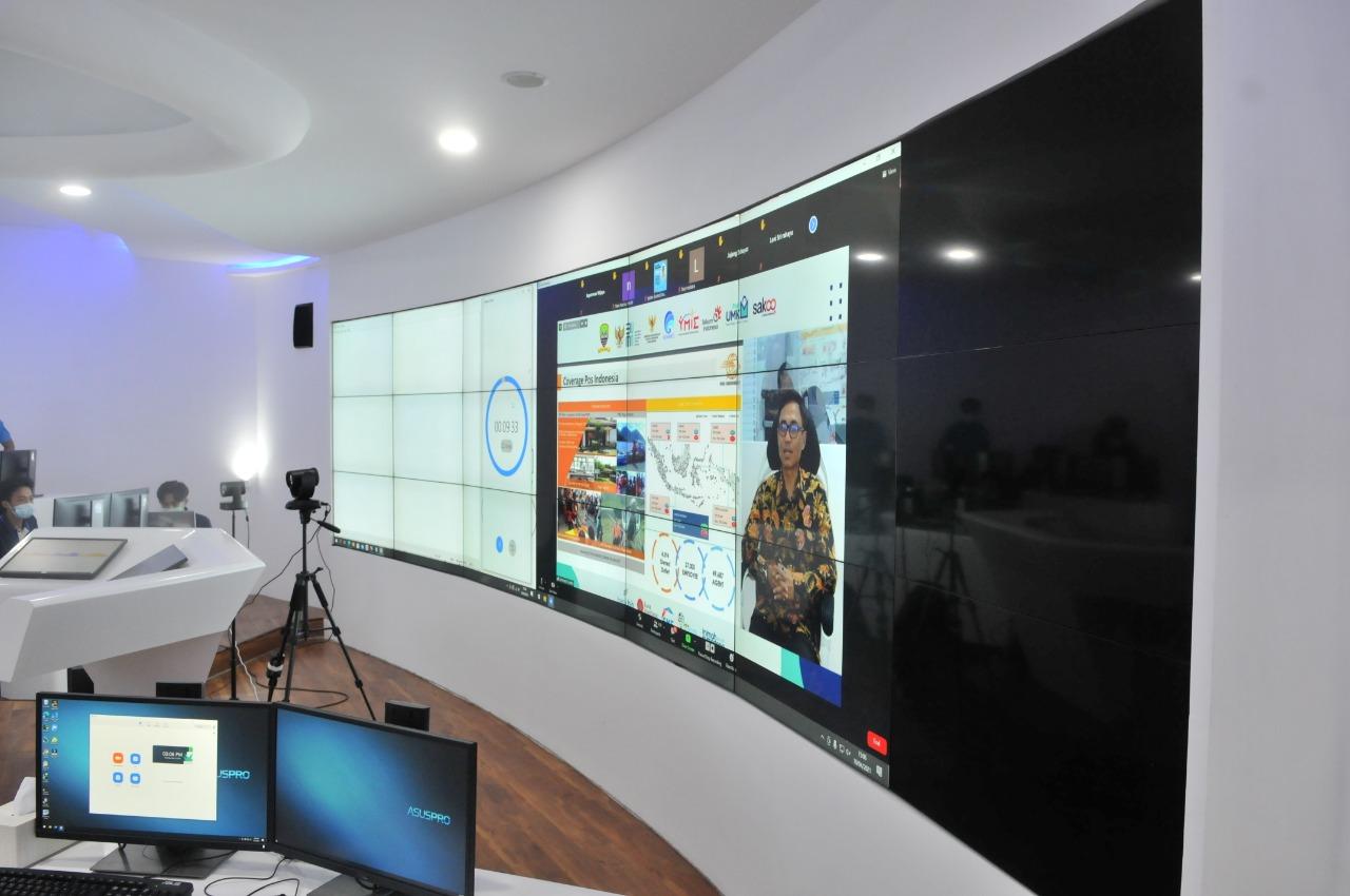 Gallery Photo 10 April 2021. Dirut Pos Indonesia Menjadi Nara Sumber Dalam Webinar PaDi UMKM