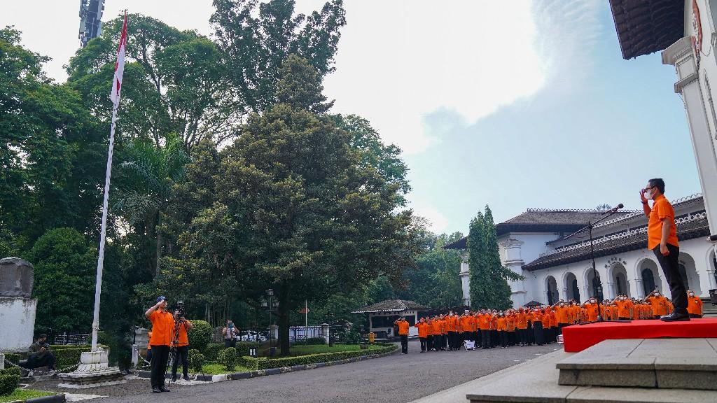 Gallery Photo 11 Juli 2022. Apel Pagi Kantor Pusat dan Flashmob 2 tahun Ahklak BUMN