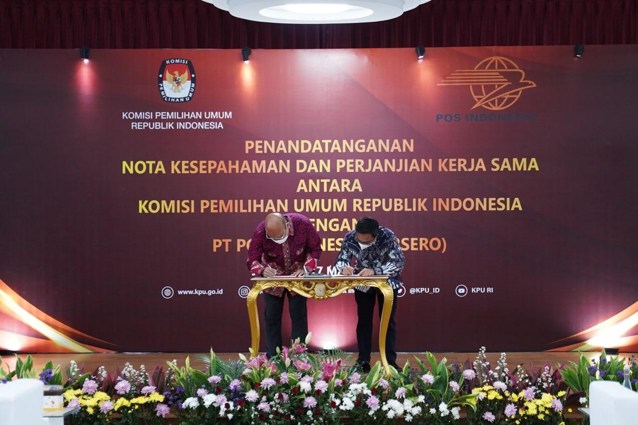 Gallery Photo 17 Maret 2022. MOU dan PKS dengan KPU Pusat tentang Pendistribusian Logistik Pemilu