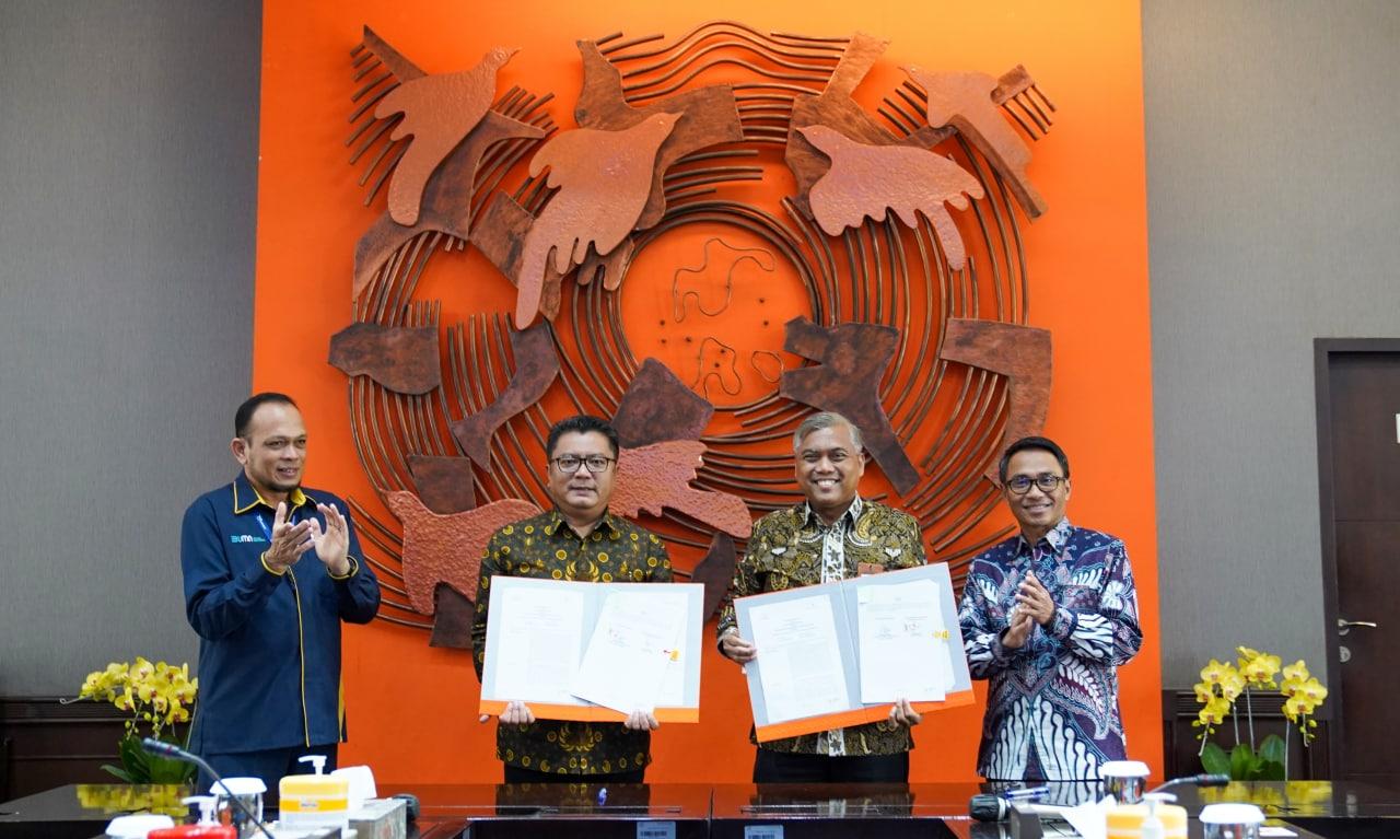 Gallery Photo 17 Oktober 2022 - Penandatanganan Perjanjian Kerjasama dgn PT Bank Pengembangan Daerah Kalimantan Selatan