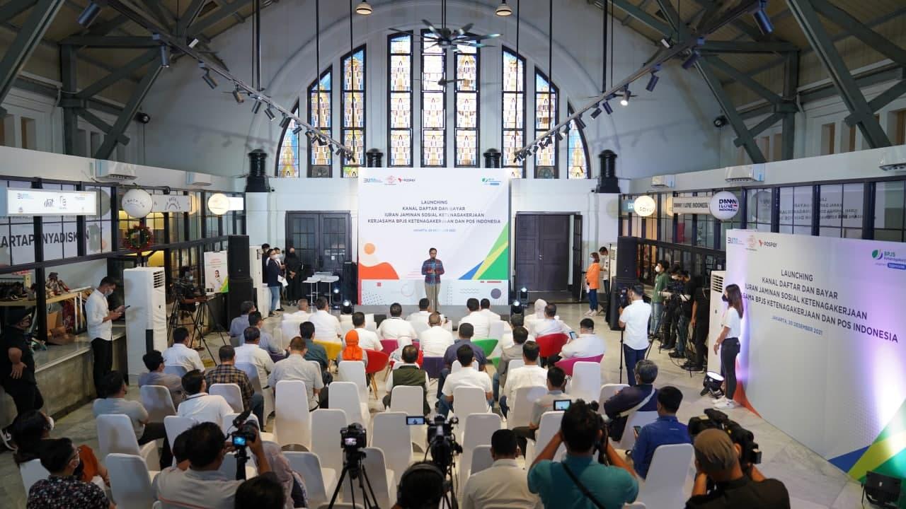 Gallery Photo 20 Desember 2021 - Launching Kanal Daftar dan Bayar Iuran Jamsostek -