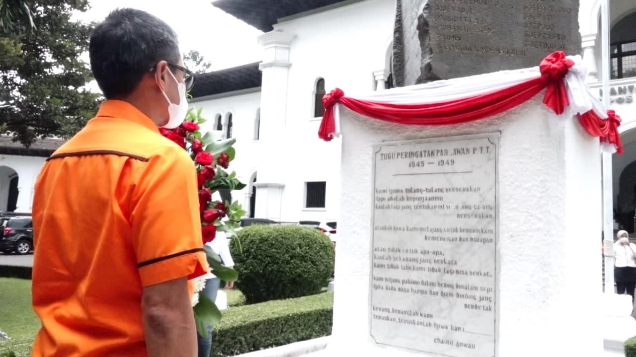 Gallery Photo 21 September 2021. Peletakan Karangan Bunga Hari Bhakti Postel