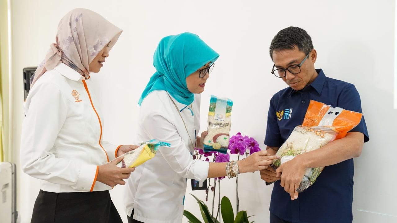 Gallery Photo 27 Desember 2022 - Penandatanganan MoU dan PKS dgn BULOG -