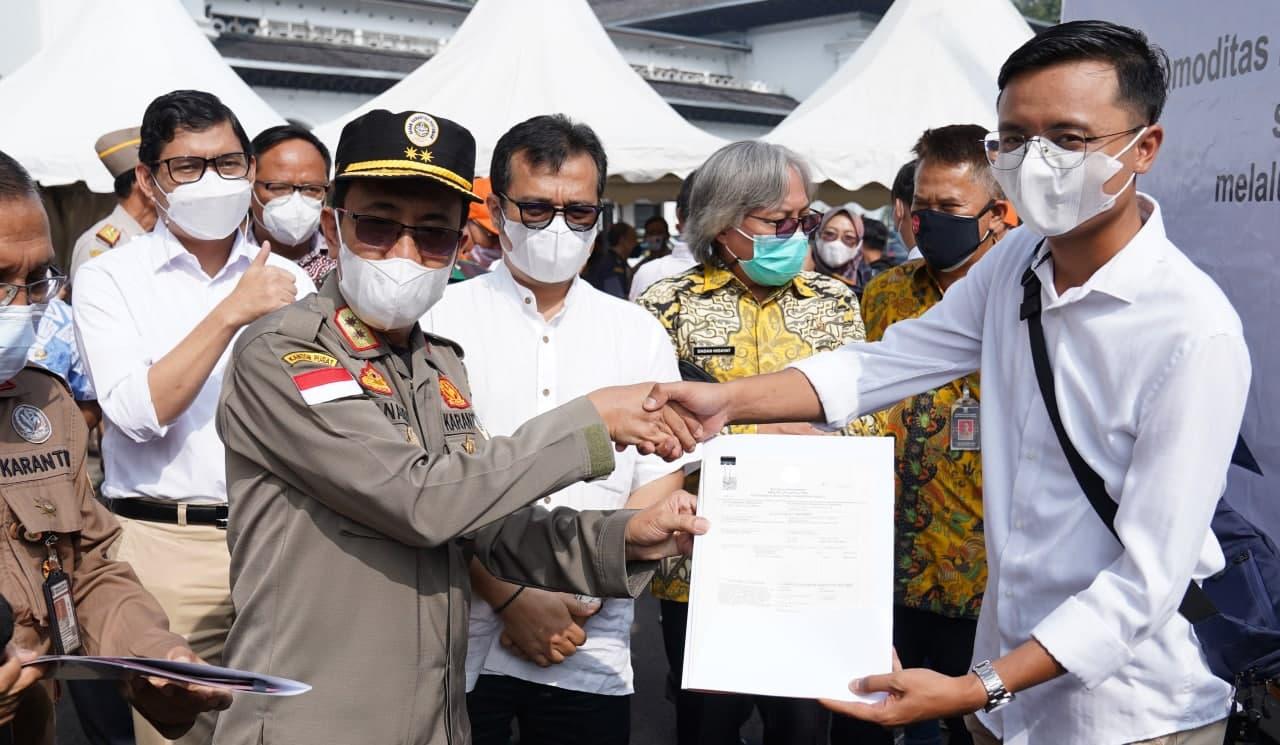 Gallery Photo 4 Februari 2022. Pelepasan Ekspor Komoditas Pertanian Jawa Barat via Pos Indonesia