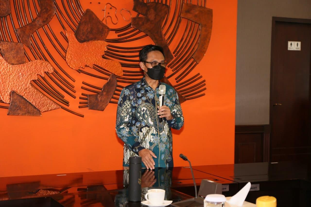 Gallery Photo 9 Juli 2021. Penandatangan Nota Kesepahaman PT Pos Indonesia dengan PT Raya Yasa Lestari dan PKS PT Pos Finansial Indonesia dengan PT Ivesta Nusantara