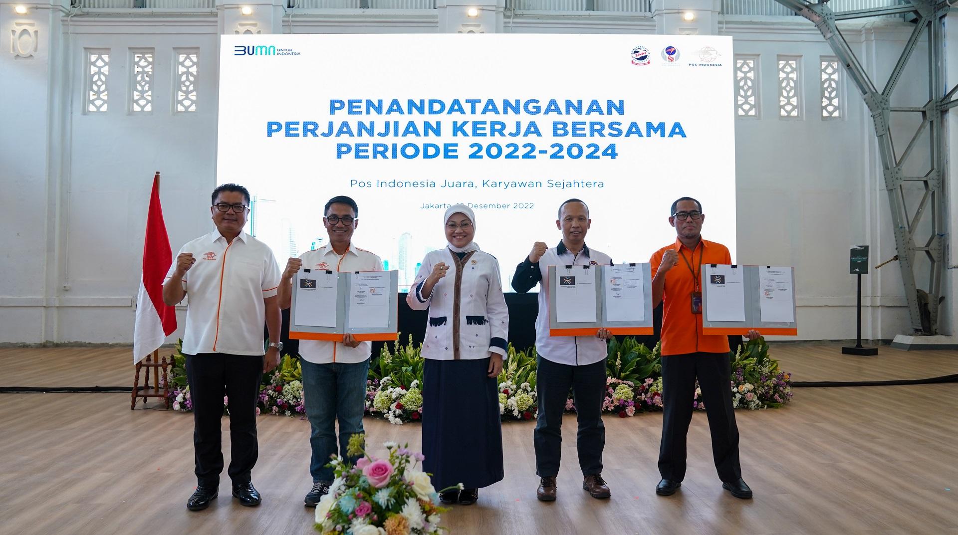 Thumbnail News Menaker Hadiri Penandatanganan Perjanjian Kerja Bersama Pos Indonesia dan Serikat Pekerja Periode 2022 - 2024