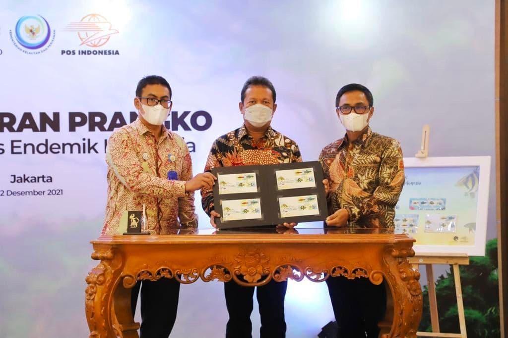 Thumbnail News Pos Indonesia Terbitkan Prangko Seri Ikan Hias Endemik